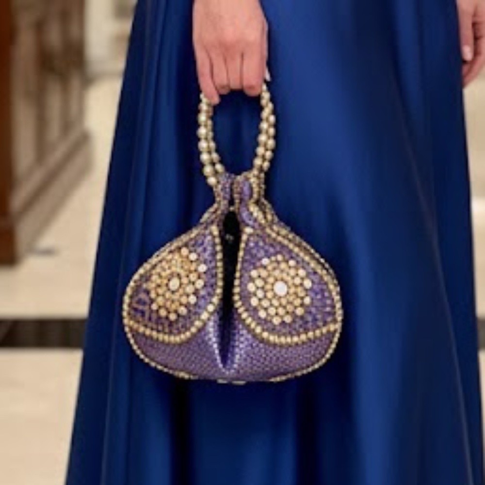 NWOT Royal Blue & Gold Beaded Fortune Cookie Purse Bag Handbag